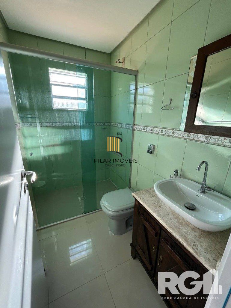 Casa 4 Dormitório(s) Bairro Centro