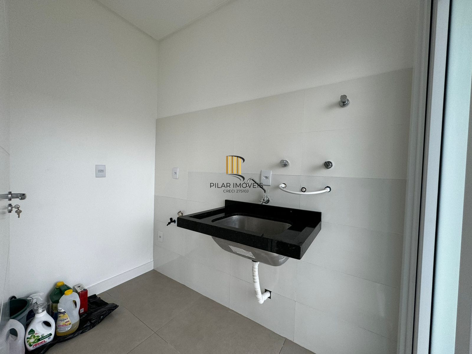 Casa 3 dormitórios no bairro Atlântida Sul