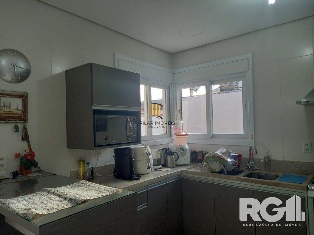 Casa 3 dormitórios no bairro São Sebastião