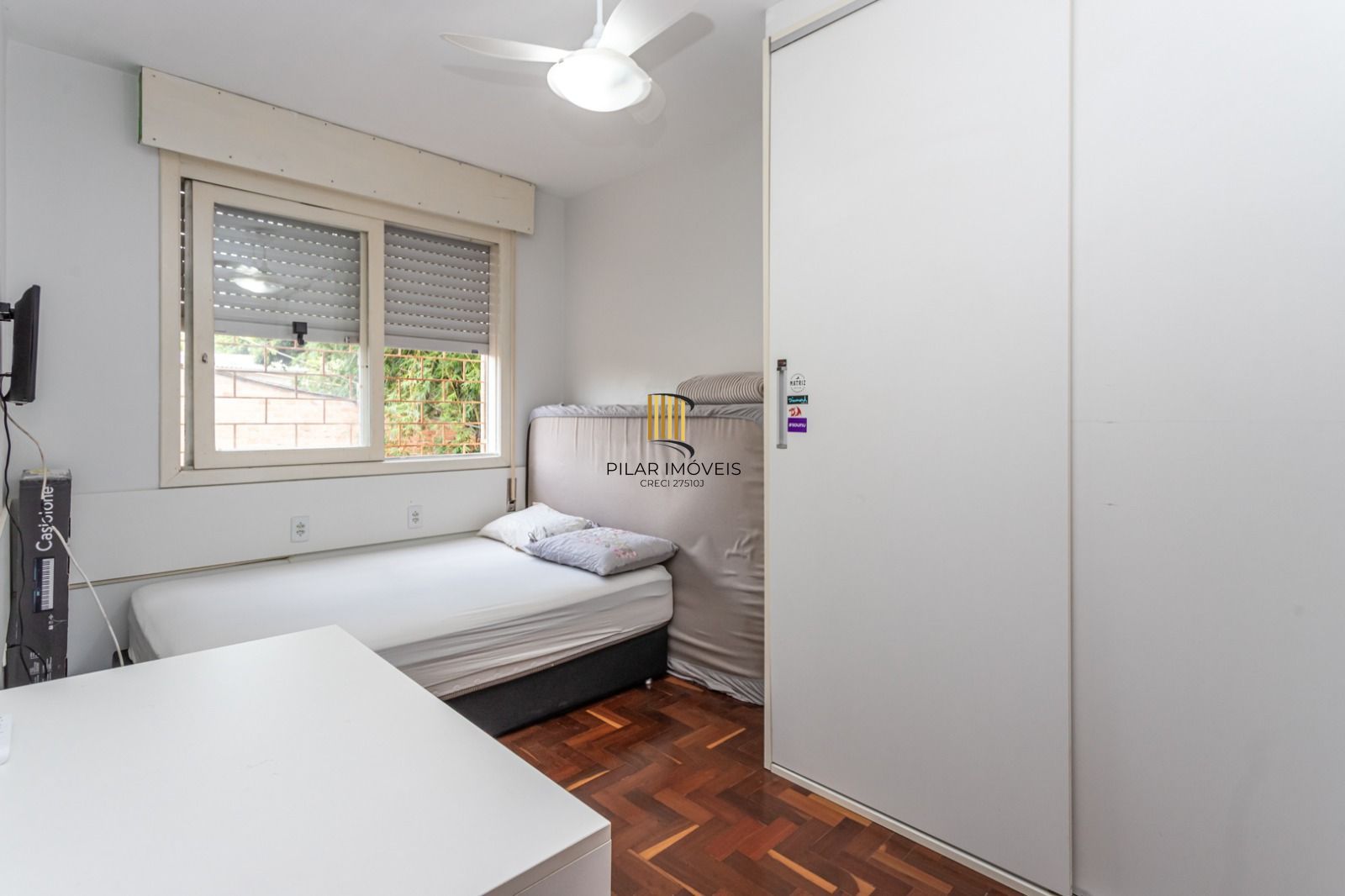 Apartamento MOBILIADO - 03 dormitórios,