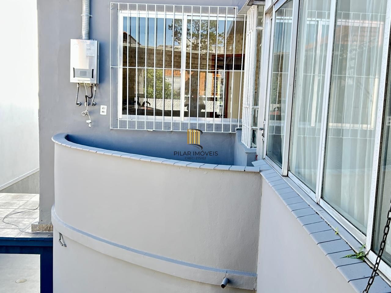 Casa 8 dormitórios, 5 banheiros e 6 vagas no Bairro São João Porto Alegre