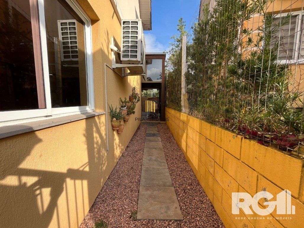 Casa Condominio 3 Dormitório(s) Bairro Verdes Campos