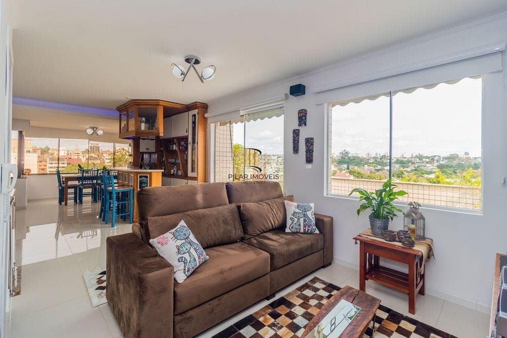 Cobertura com 3 quartos, piscina e condomínio com elevador - Jardim Planalto