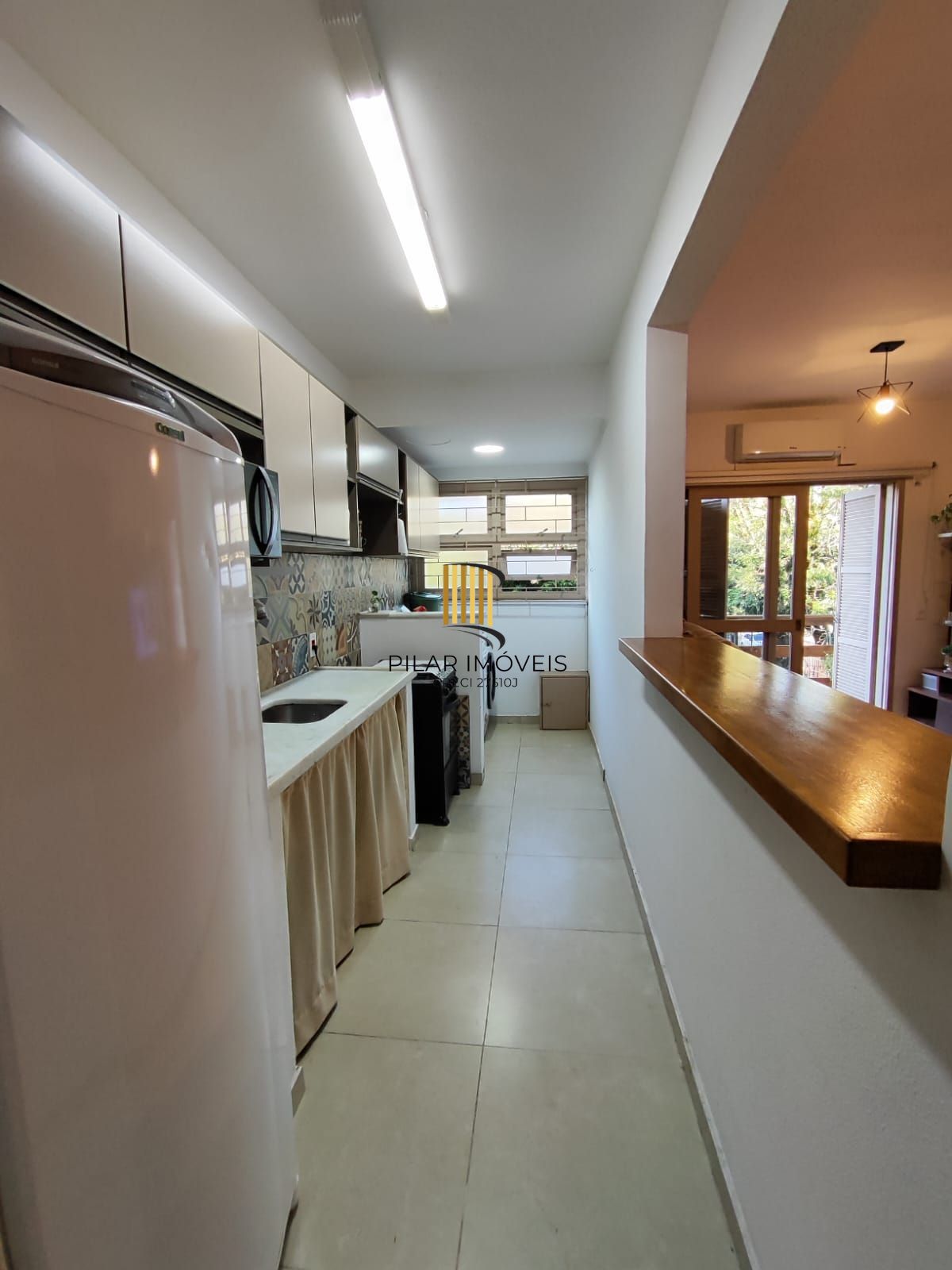 Apartamento mobiliado de 2 dormitórios Próximo da PUC