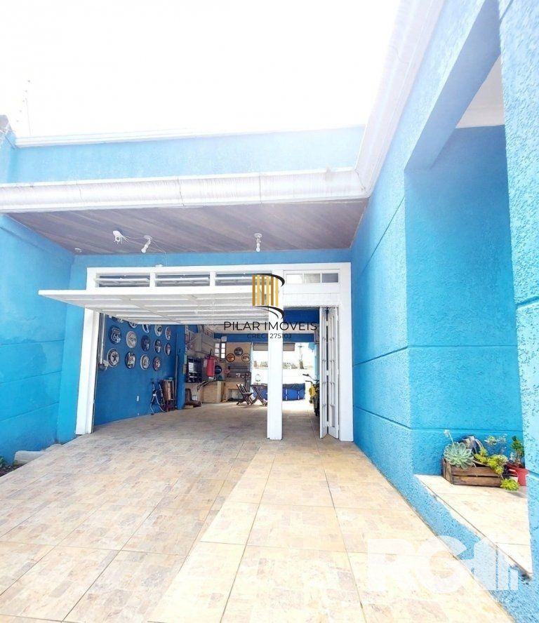 Casa 3 dormitórios no bairro Santa Isabel
