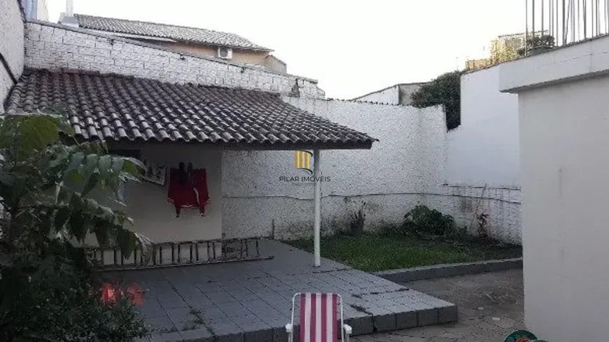Casa 4 dormitórios no bairro Jardim Itu
