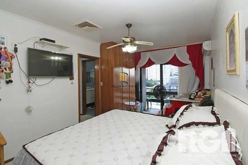 Casa 3 dormitórios no bairro Vila Ipiranga