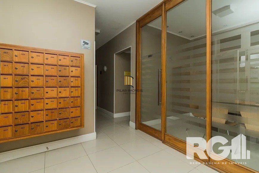 Apartamento 2 dormitórios no bairro Morro Santana