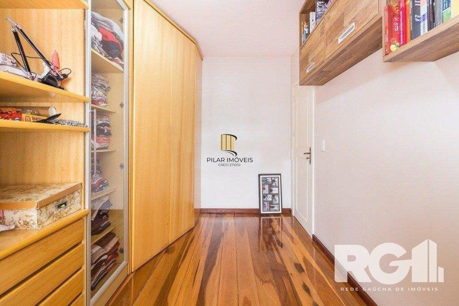 Casa 4 dormitórios no bairro Jardim Itu