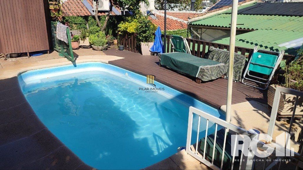 Casa 3 dormitórios no bairro Chácara das Pedras