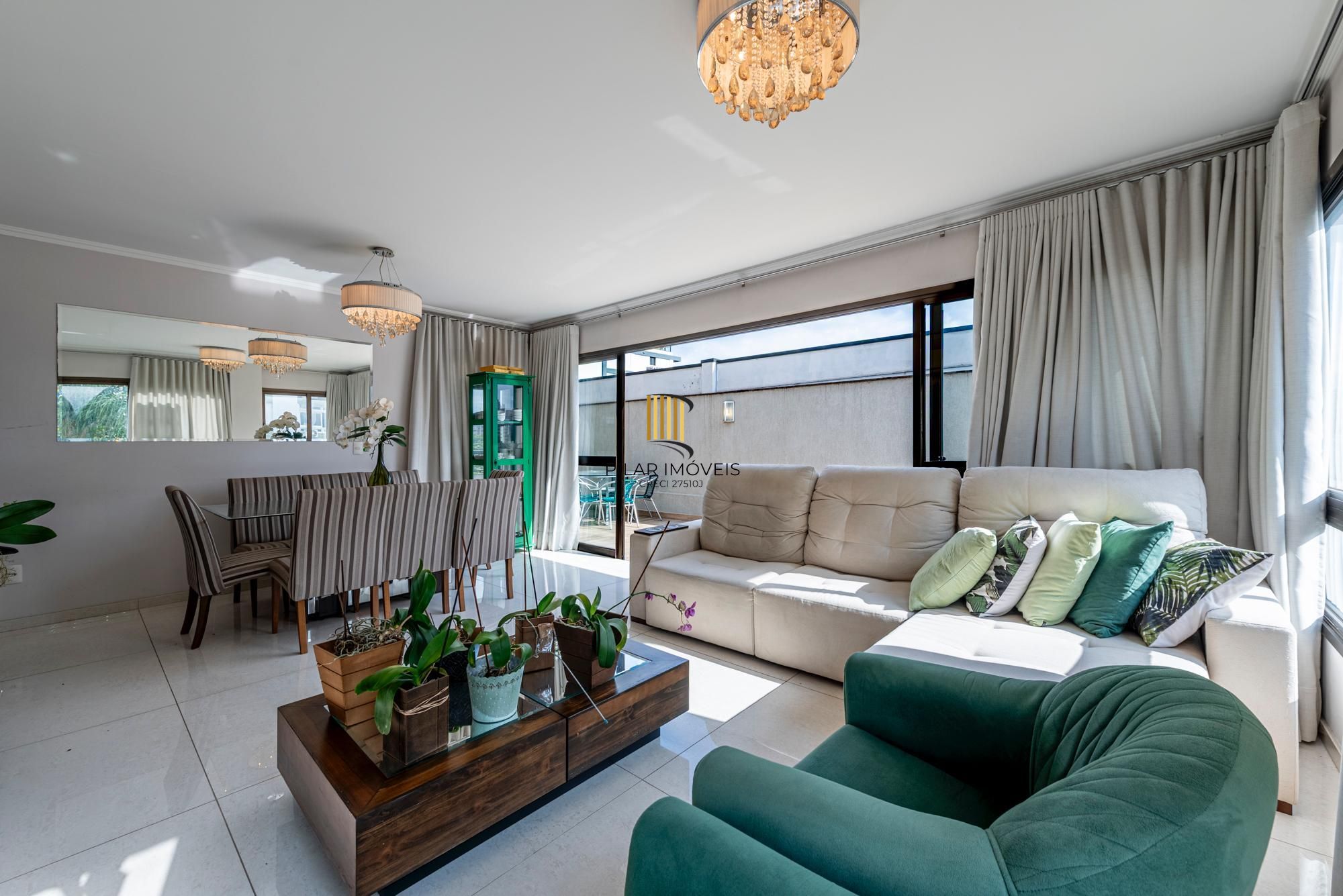 Apartamento garden com 2 suítes, pátio amplo e 2 vagas em localização valorizada