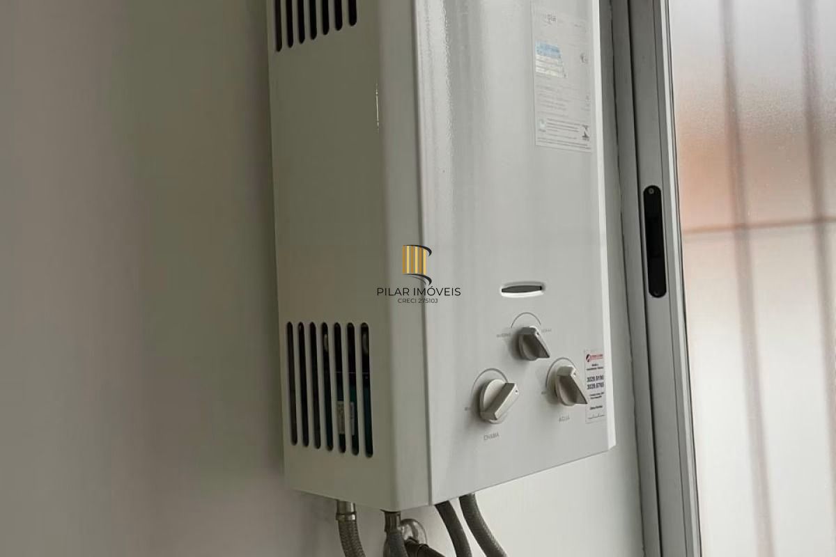 Apto 1 dorm mobiliado  41m², 1 Vaga Coberta - Partenon