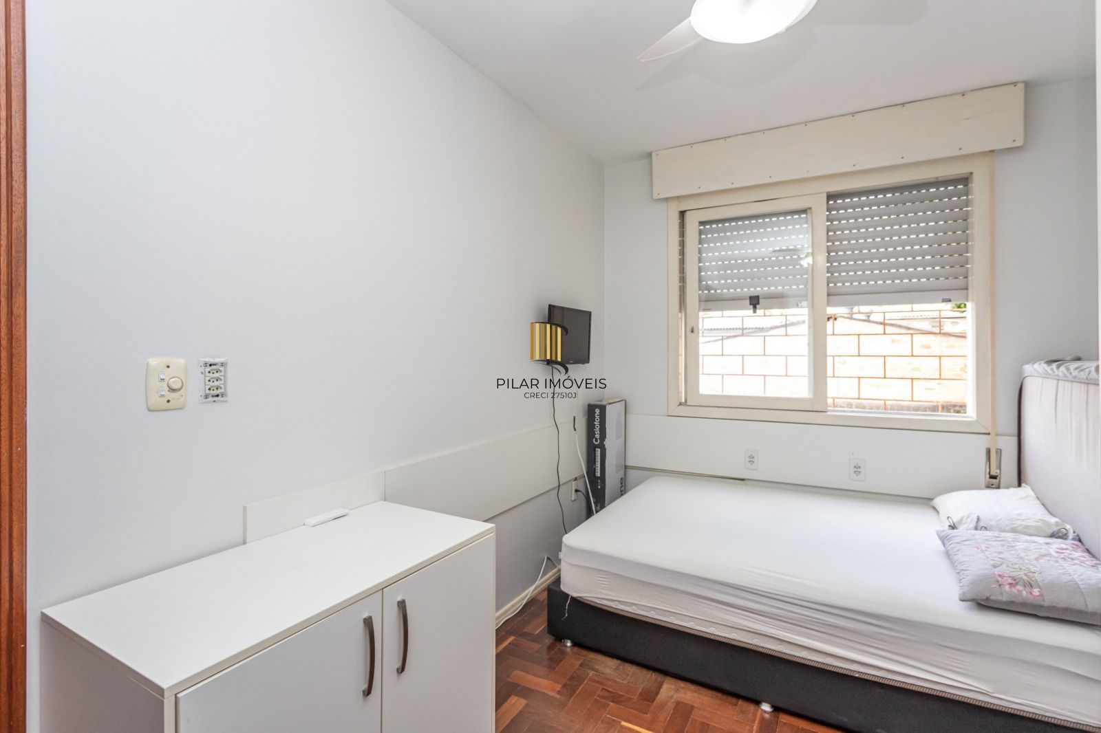 Apartamento MOBILIADO - 03 dormitórios,