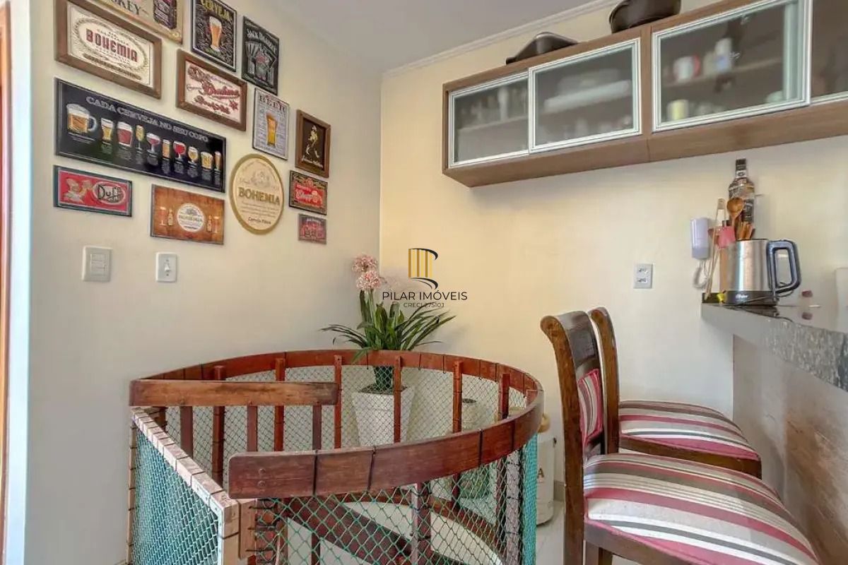 Cobertura com 3 dormitórios, suíte 2 vagas.