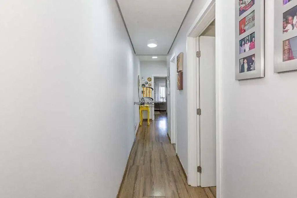 Sobrado com 3 Dormitórios, Suíte e Terraço Panorâmico - Jardim Planalto