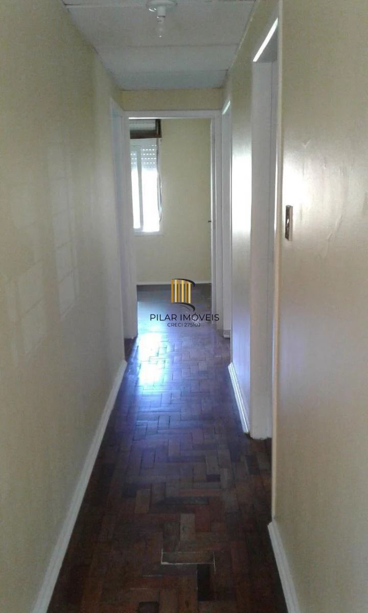 Casa com 3 quartos, espaço gourmet  com churrasqueira - Jardim Leopoldina