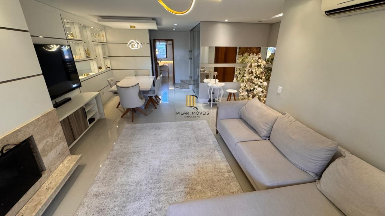 Casa Semimobiliada 3 dorm em Condomínio Fechado no Jardim Planalto