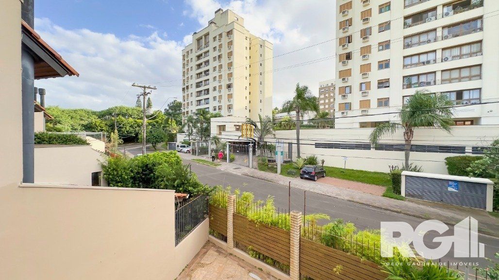 Casa Condominio 3 Dormitório(s) Bairro Jardim Sabará