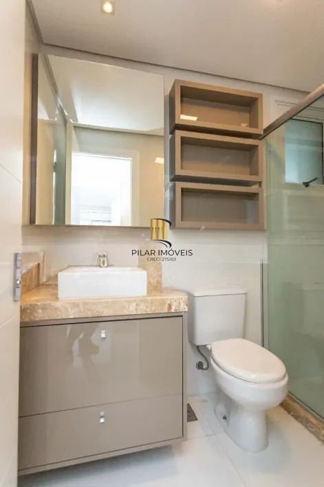 Apartamento 3 dormitórios com suíte e 2 vagas.