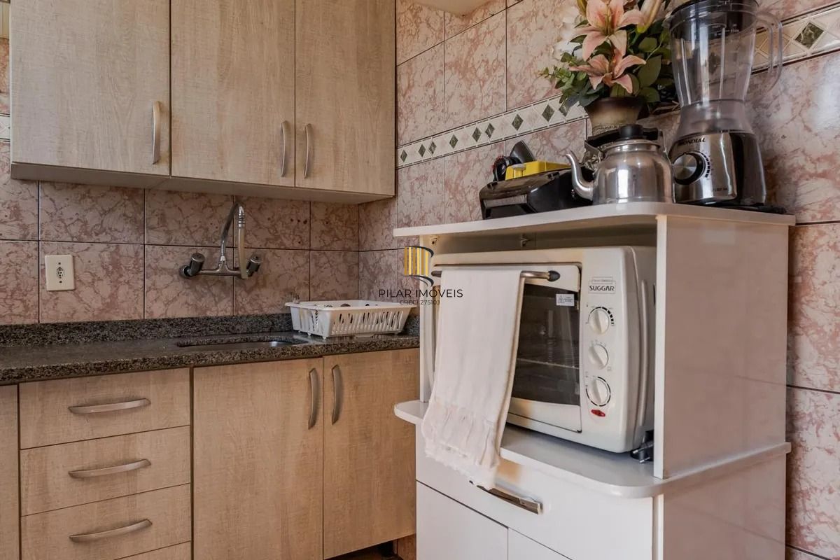 Apartamento Mobiliado 3 dormitórios- Avenida Baltazar de Oliveira Garcia.