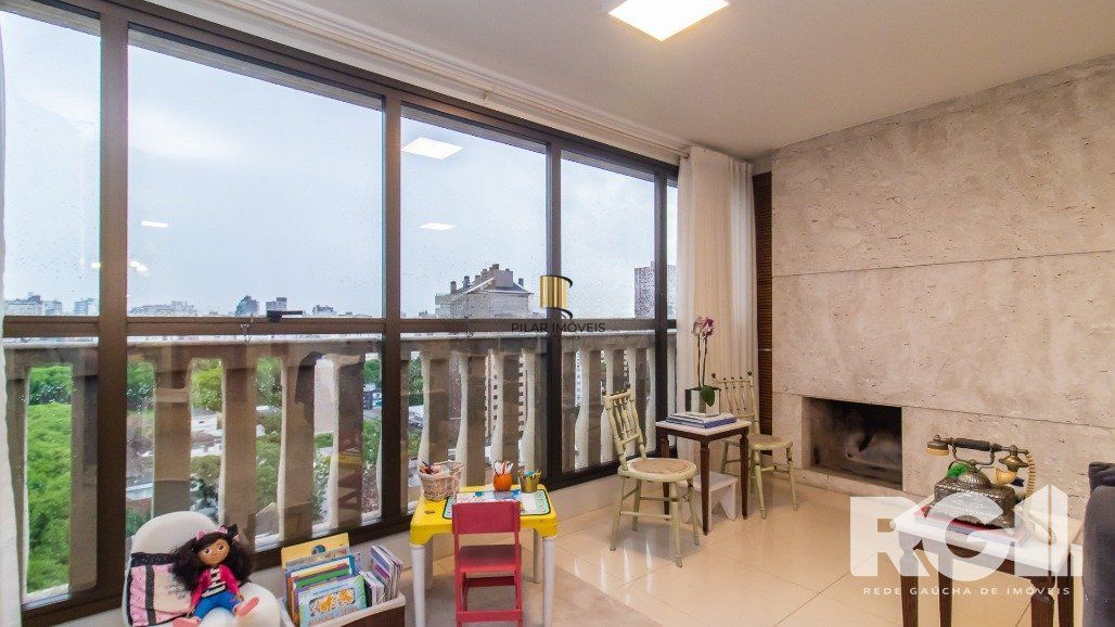 Apartamento 3 dormitórios no bairro Mont Serrat
