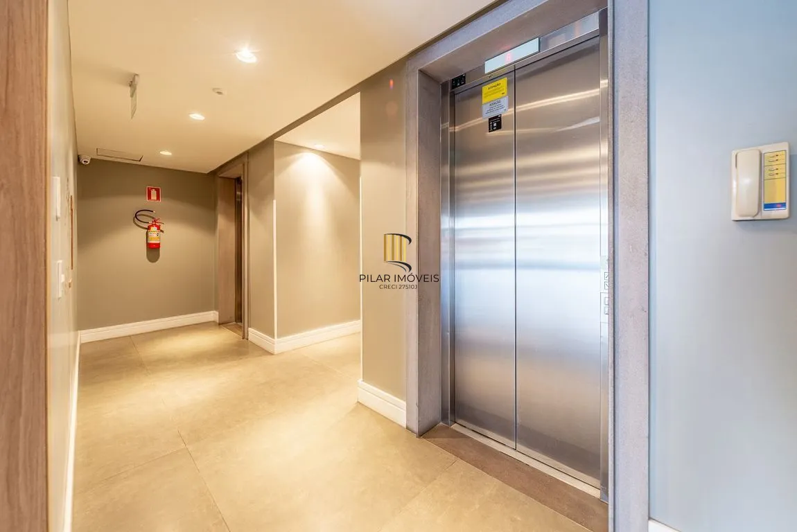 Apartamento Garden 2 suítes, 182m², 2 vagas - bairro Petrópolis