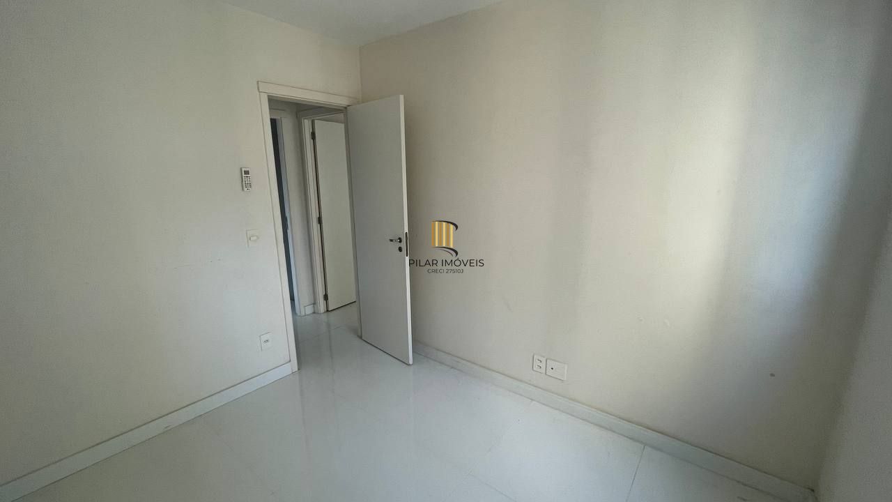 Apartamento 3 dormitórios no bairro Jardim Carvalho