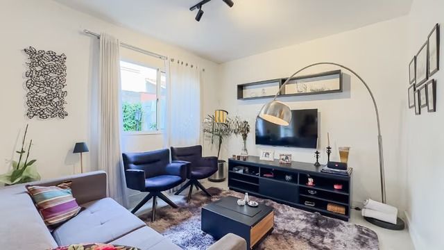 Casa em Condomínio com 4 quartos e 156m² patio amplo, Bairro Ecoville