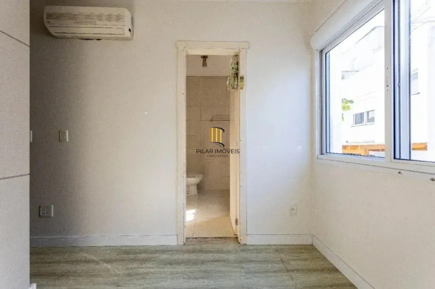 Casa em condomínio com 3 dormitórios, suíte e pátio amplo – 147m²