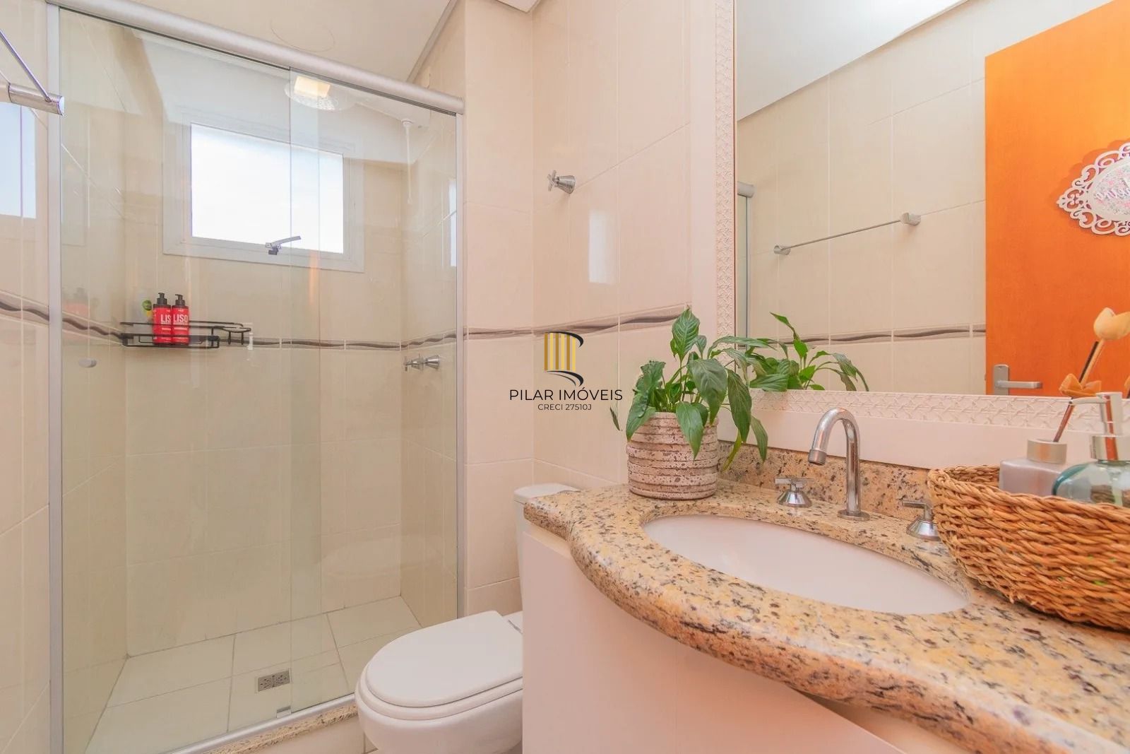 Apartamento com 76m², 2 quartos, 1 suíte, 1 vaga, no bairro Cristo Redentor