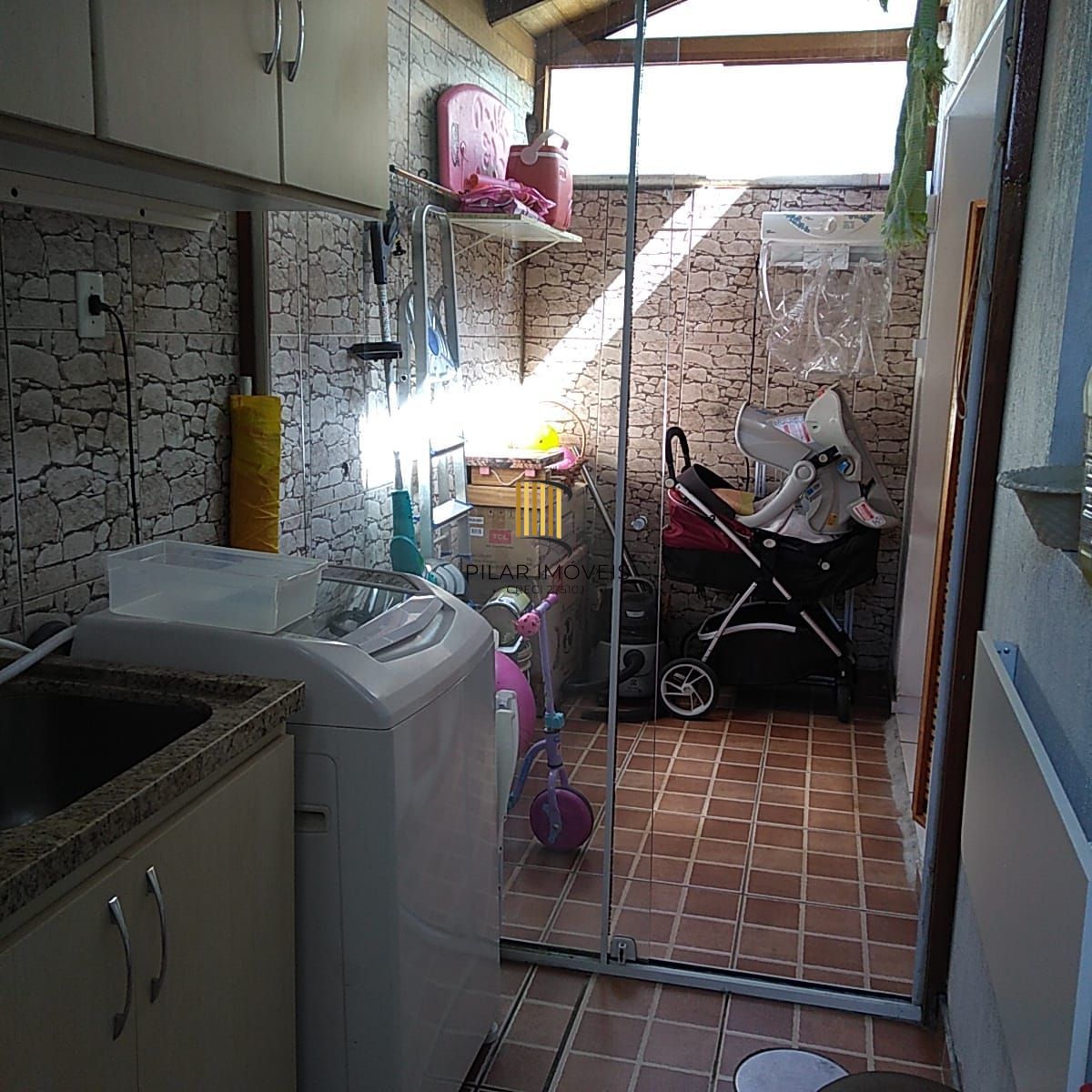 Casa em condomínio 3 dorm na Ary Tarrago