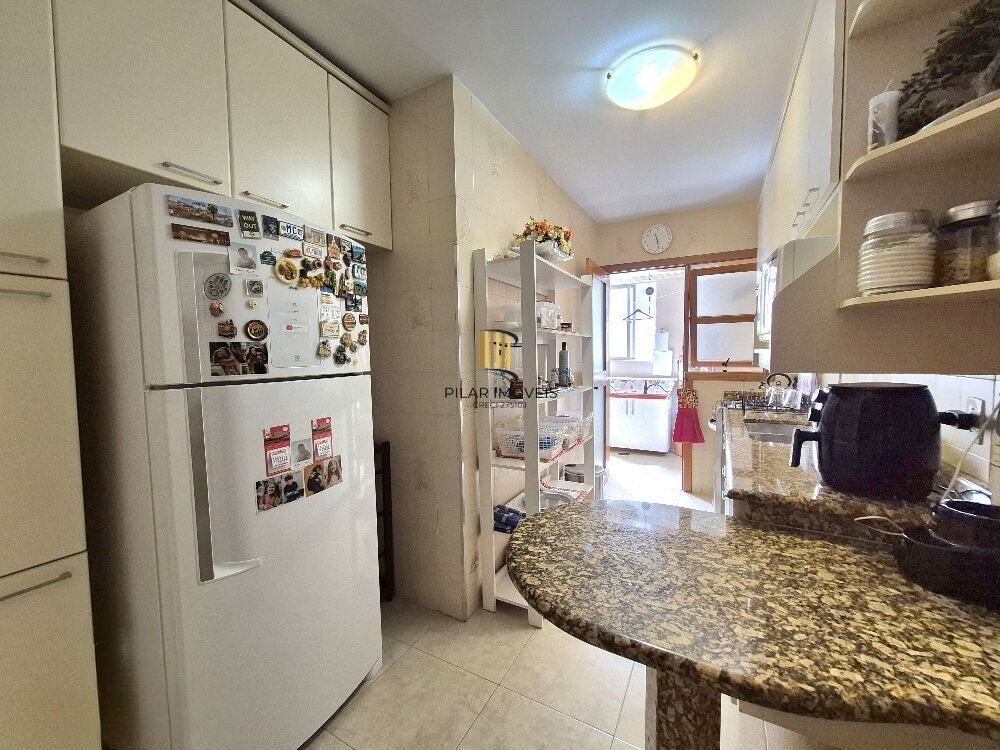 Apartamento 3 dormitórios no bairro Mont Serrat