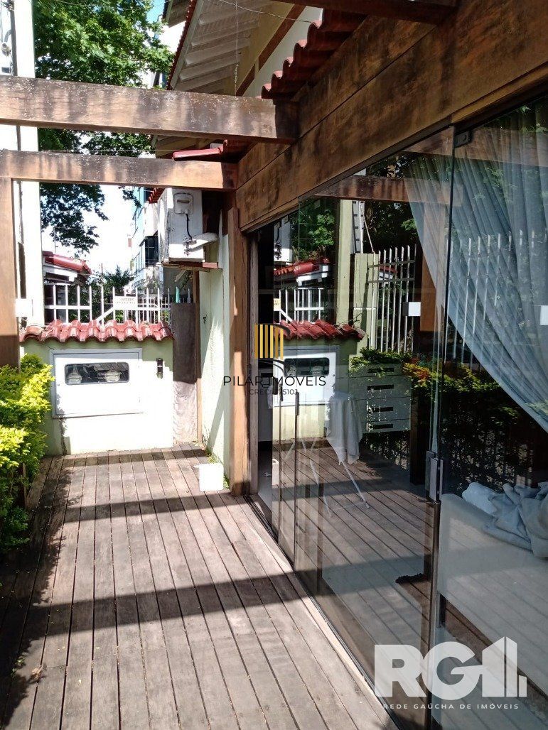 Casa 4 dormitórios no bairro Jardim Itu