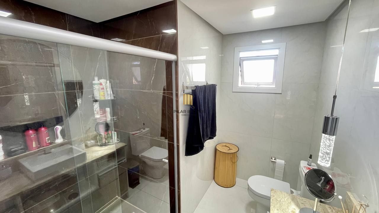Casa Mobiliada com pátio e piscina