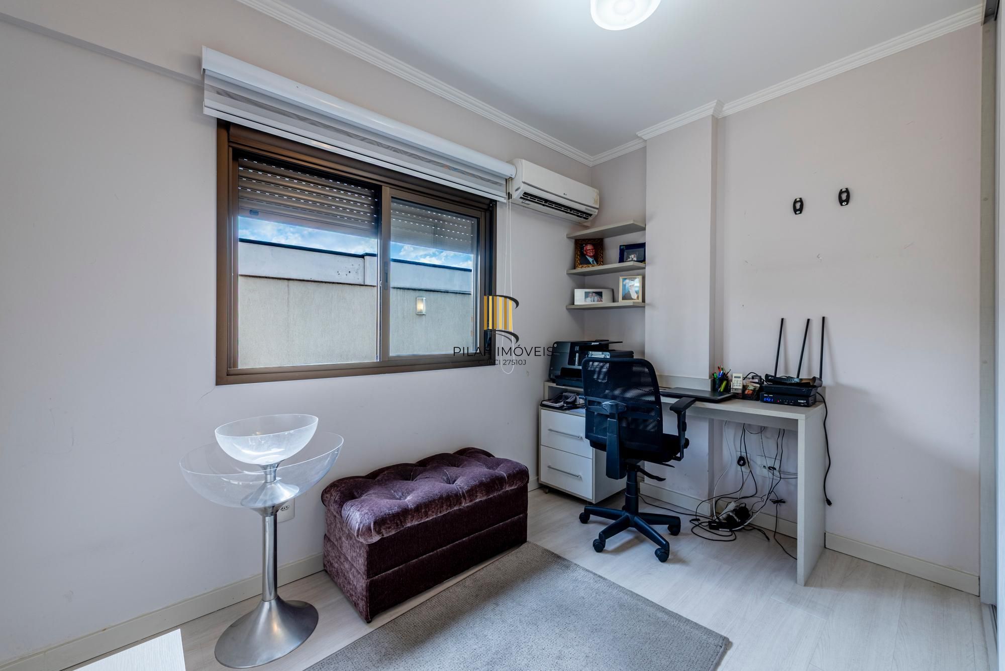 Apartamento garden com 2 suítes, pátio amplo e 2 vagas em localização valorizada