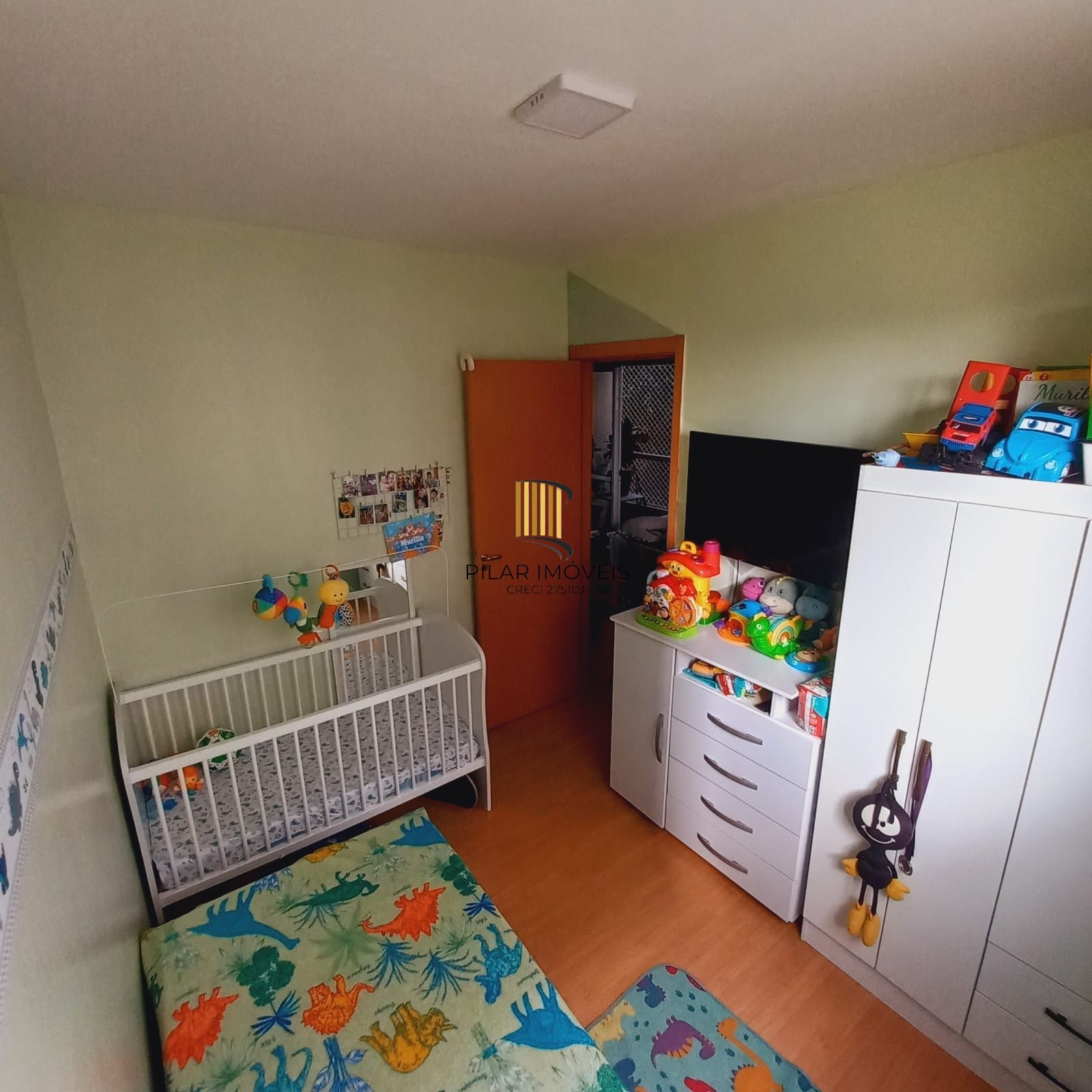 Apartamento 2 Dormitórios, sacada com churrasquieira, 1 vaga  Portaria 24h