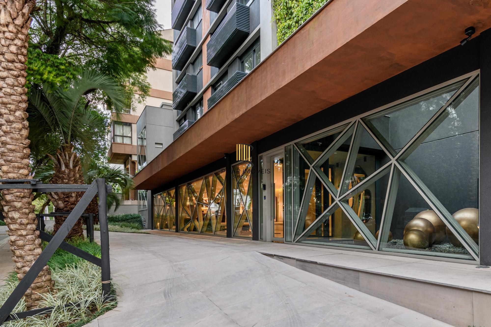 Apartamento Mobiliado 1 dorm e vaga no Mont Serrat - Porto Alegre