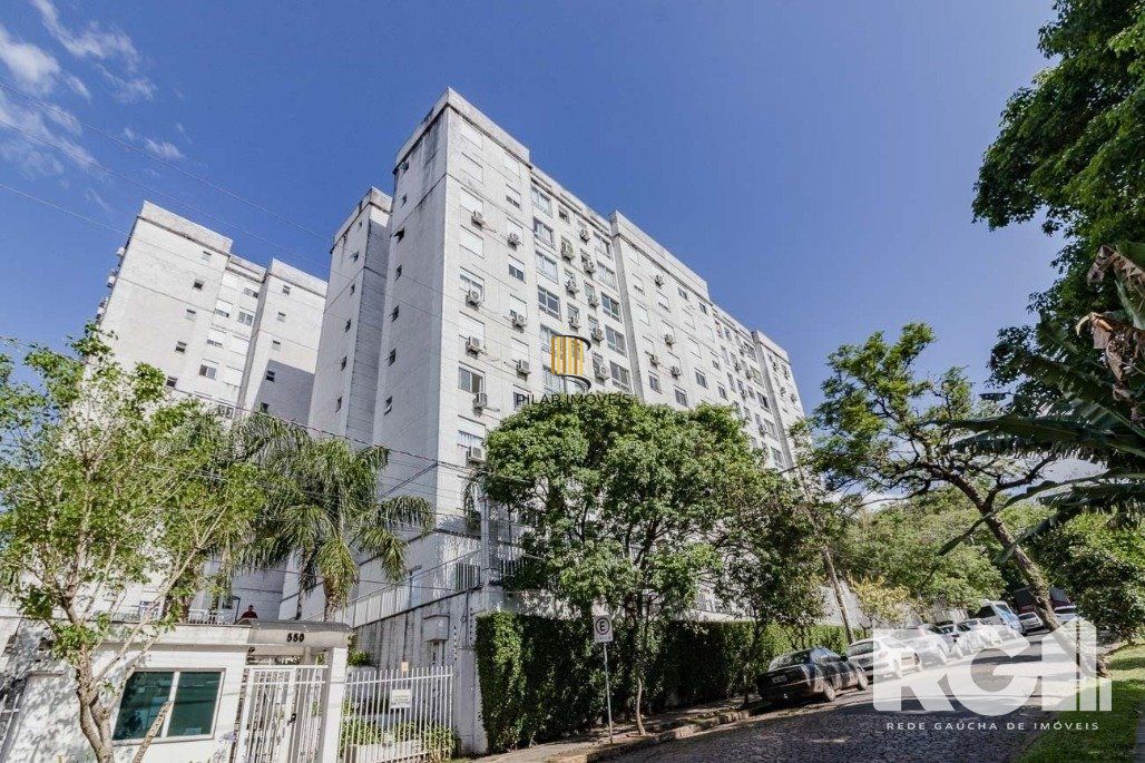 Apartamento com suíte e churrasqueira e infraestrutura completa de lazer - Pilar Imóveis