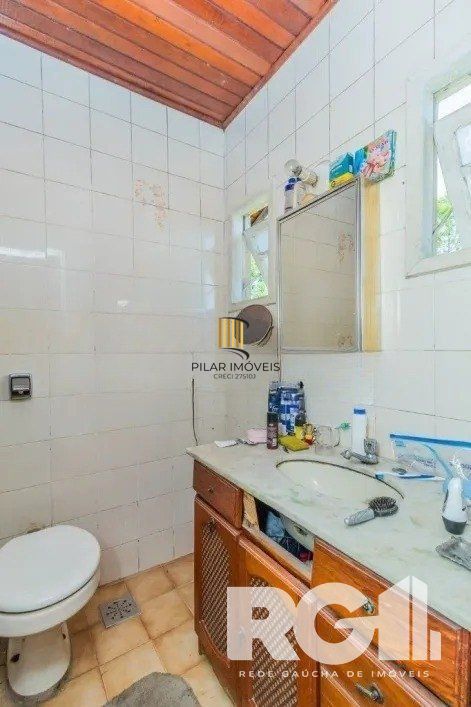 Casa 5 dormitórios no bairro Jardim Itu
