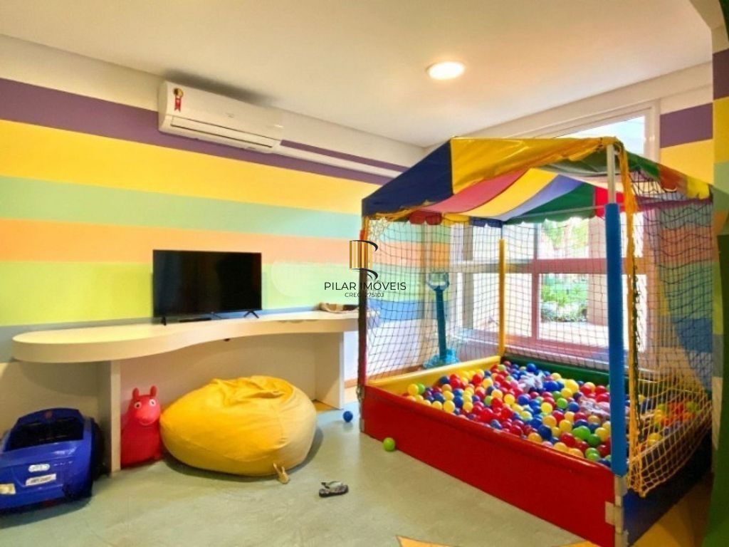 Apartamento com3 dormitórios,1 suíte, semi mobiliado e com vaga
