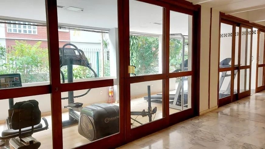 Cobertura com 3 quartos, 235² privativos,  e elevador, na Rua Coronel Bordini,  Moinhos de Vento