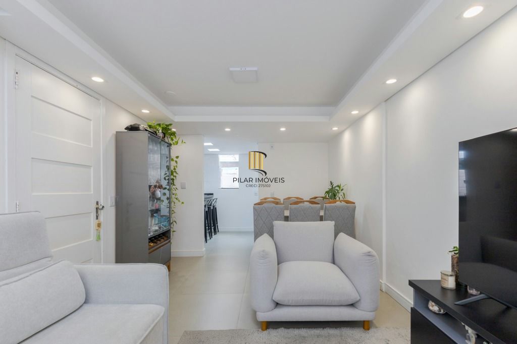 Casa de Condomínio 3 dormitórios no bairro Jardim Itu