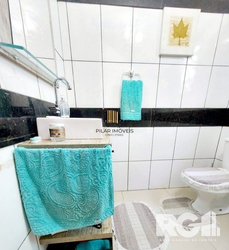 Casa 3 dormitórios no bairro Santa Isabel