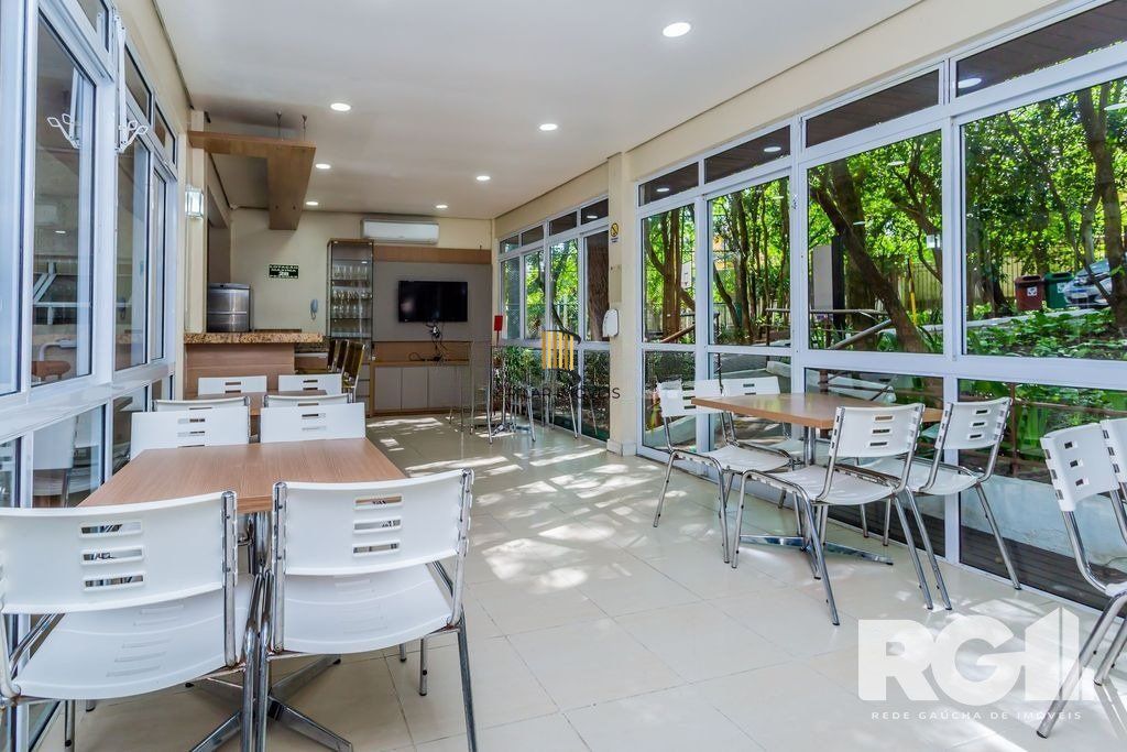 Apartamento 2 dormitórios no bairro Morro Santana