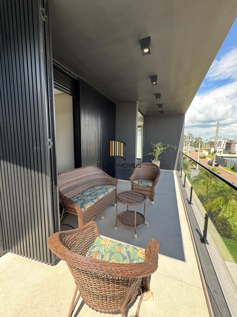 Casa Alto Padrão no Cyrela Landscape com 3 Dormitórios e Suíte