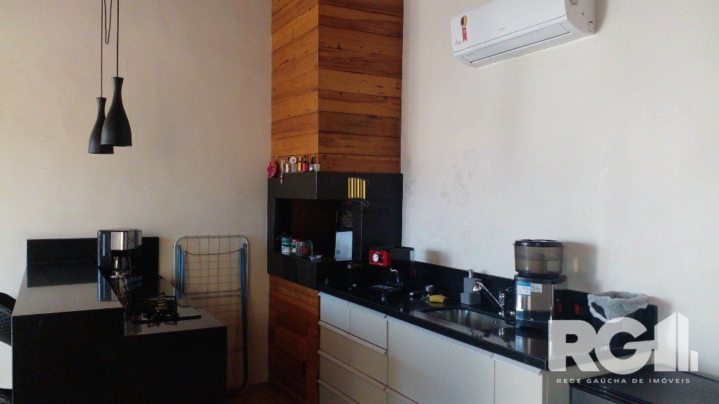 Casa 3 dormitórios no bairro Sarandi