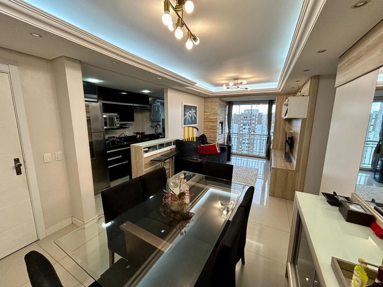 Apartamento com 3 dormitórios, suíte e 2 vagas