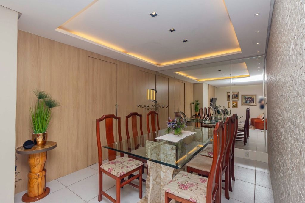 Casa 3 dormitórios, 2 suítes, piscina