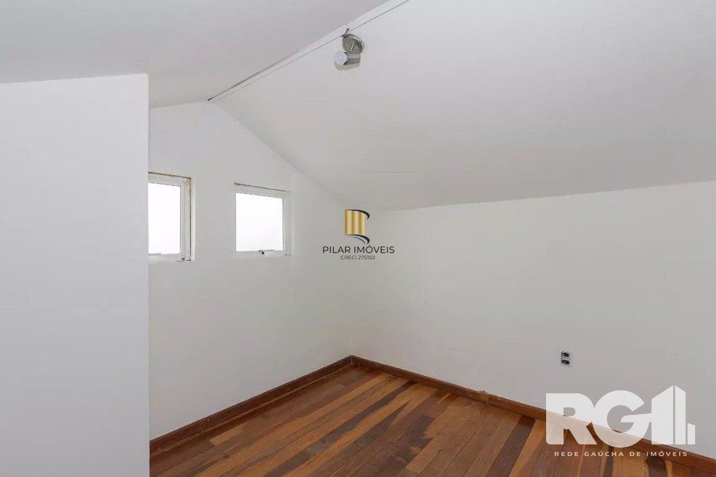 Casa de Condomínio 2 dormitórios no bairro Jardim Leopoldina