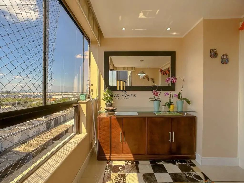 Cobertura com 3 dormitórios, suíte 2 vagas.